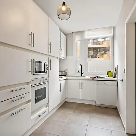 Huswell - Spacious House With 3 Terraces Nieuwpoort